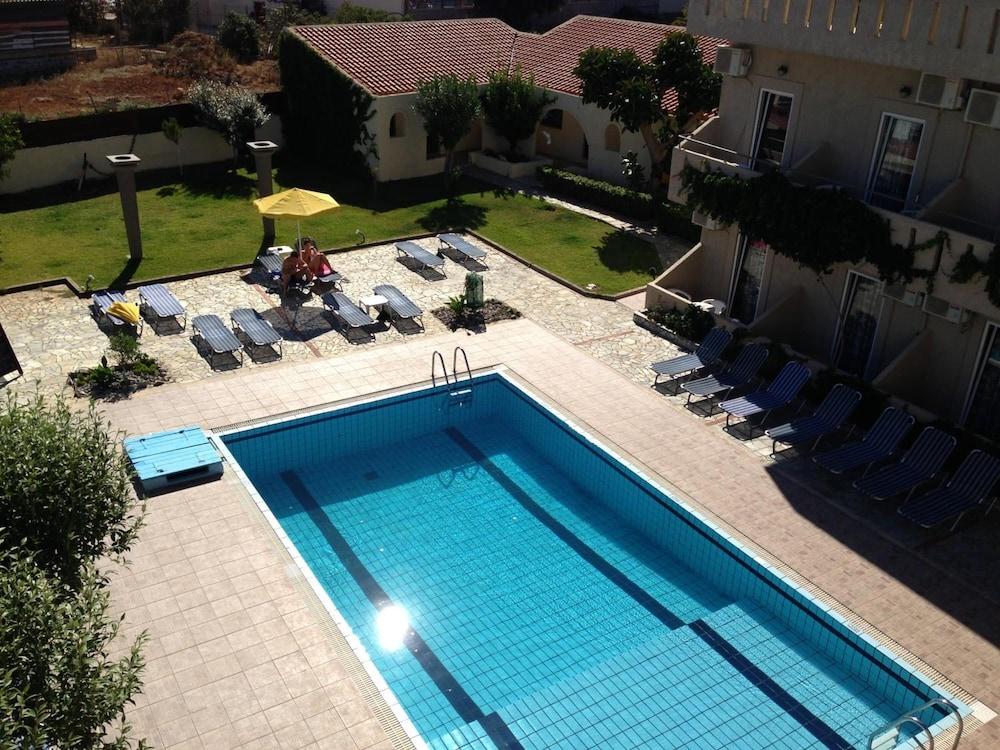 Despoina Apartments By Estia Kato Gouves Εξωτερικό φωτογραφία